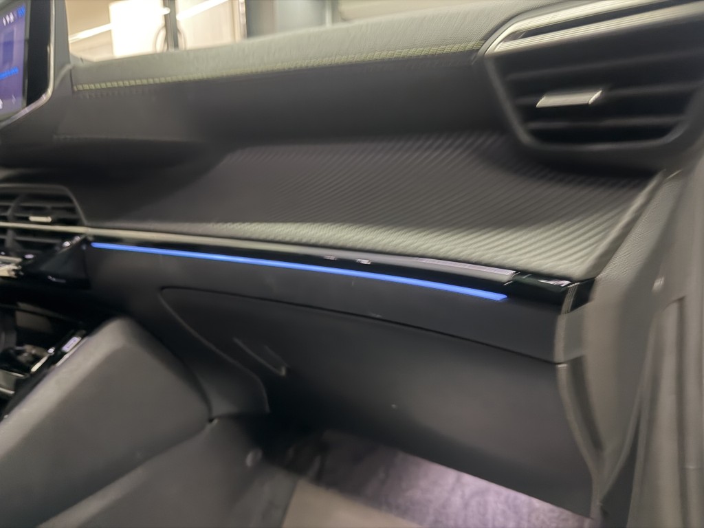 PEUGEOT 208 1200 HYBRID 145 CV GT SEDILI ELETTRICI